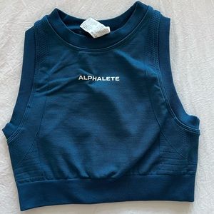 Alphalete seamless crop size small